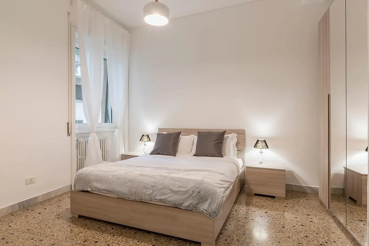 Casa Via Fonteiana location